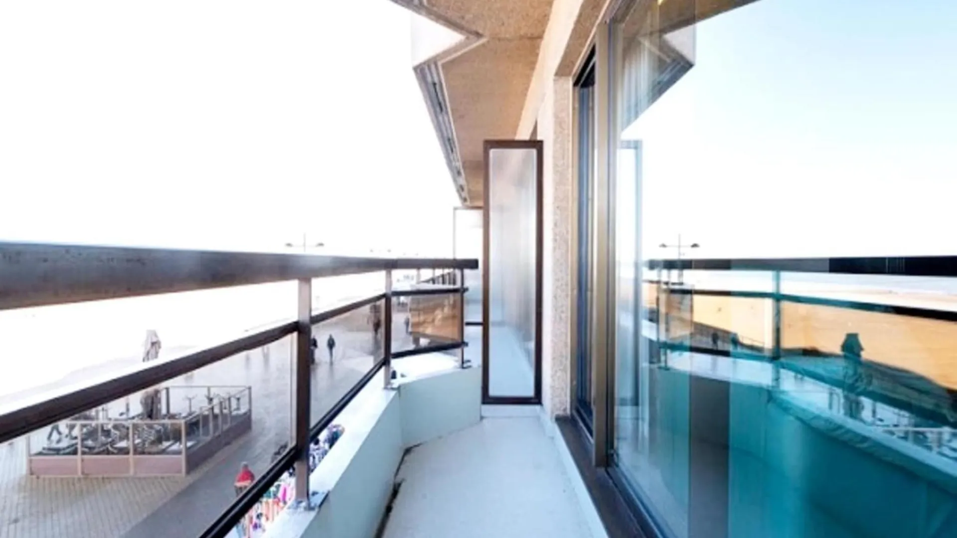 Apartment For 4 Guests, By The Sea Middelkerke 0*,  Belgium